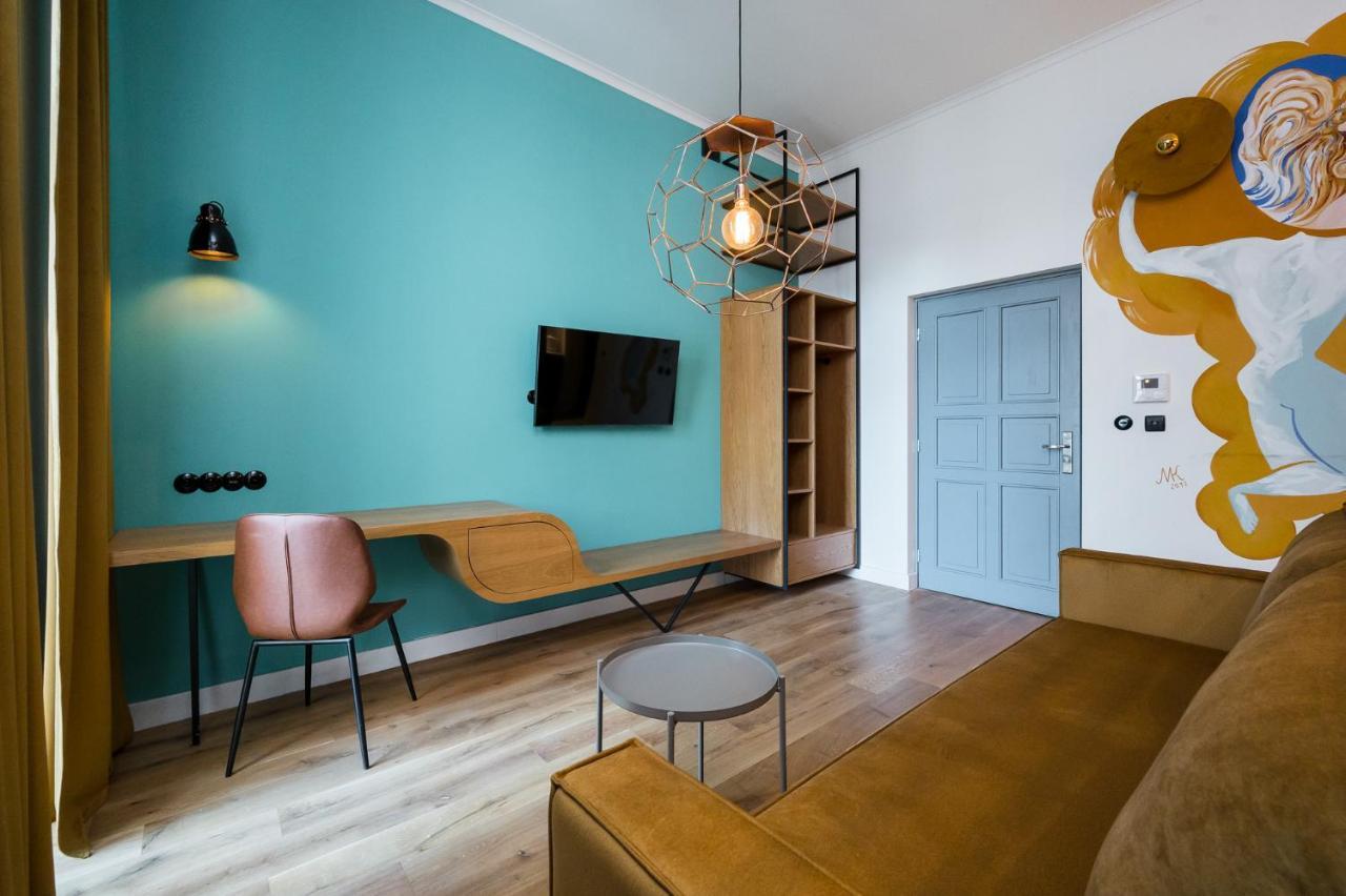 Goldfinger 3-Bed Unique Apartment In The Heart Of Podgorze 크라쿠프 외부 사진