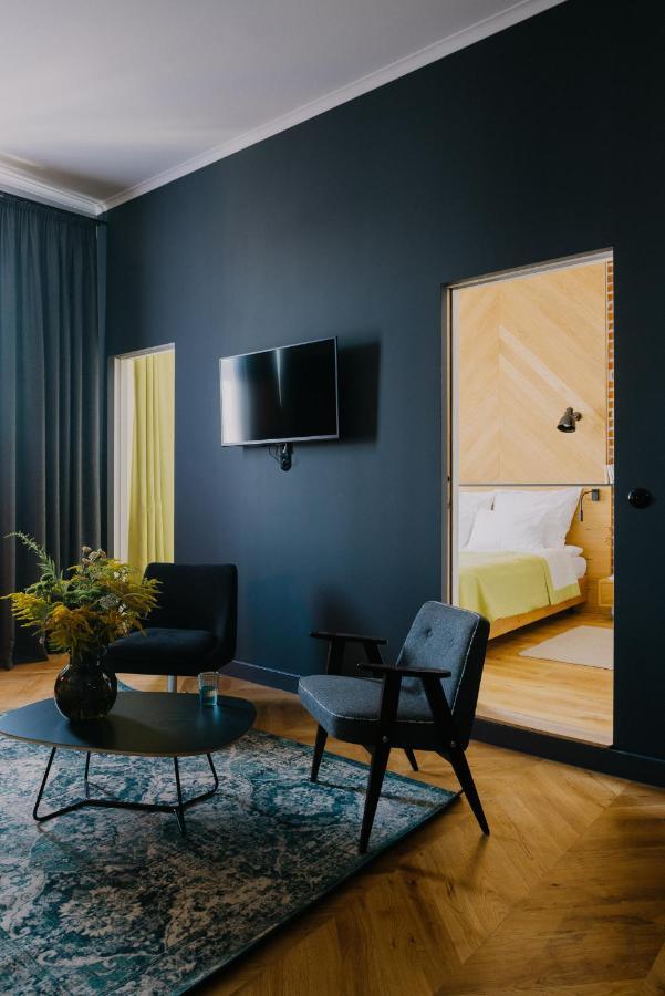 Goldfinger 3-Bed Unique Apartment In The Heart Of Podgorze 크라쿠프 외부 사진