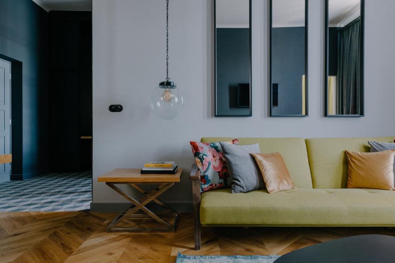 Goldfinger 3-Bed Unique Apartment In The Heart Of Podgorze 크라쿠프 외부 사진